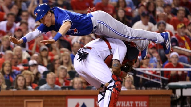 chris-coghlan-slide.jpg